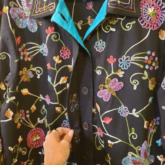 Quacker Factory NWOT Women's Embroidered Beaded Jacket Size Medium - Picture 9 of 10